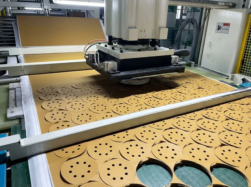 Clear factory communication for procurement teams