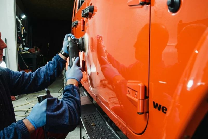 Automotive refinishing with mesh abrasives