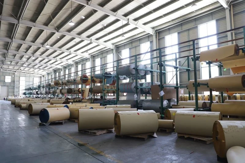 Jumbo rolls raw material storage
